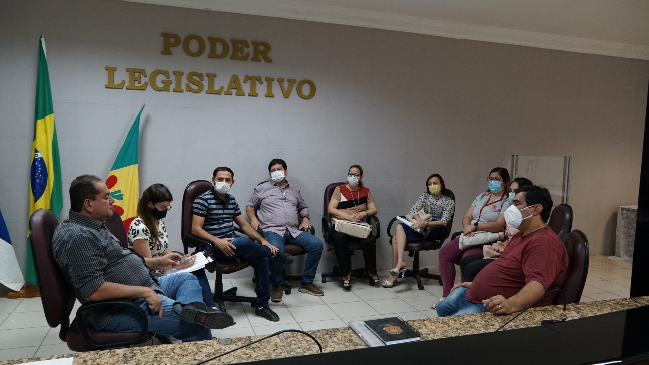 Comissão de Saúde da Casa Plínio Amorim recebe demandas dos farmacêuticos de Petrolina