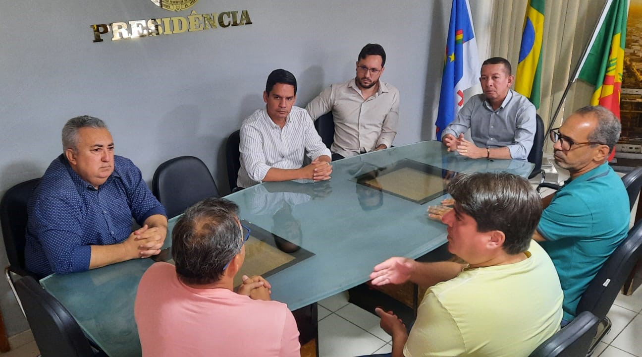 Presidente Aero Cruz convoca reunião com Comissão de Segurança da Câmara de Petrolina e responsáveis pela Segurança do Município para acompanhar caso envolvendo agente da Guarda Municipal